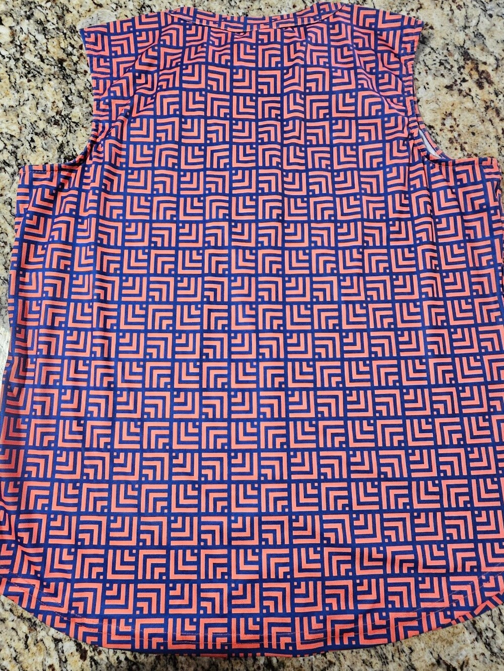 Tango Mango brand sleeveless blouse features a bold geometric print orange blue - Picture 8 of 8